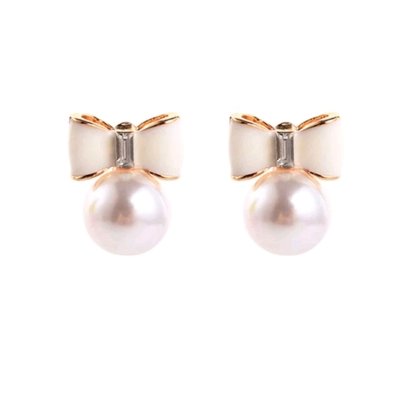 Bow and Pearl Stud Earrings - Picture 2 of 2